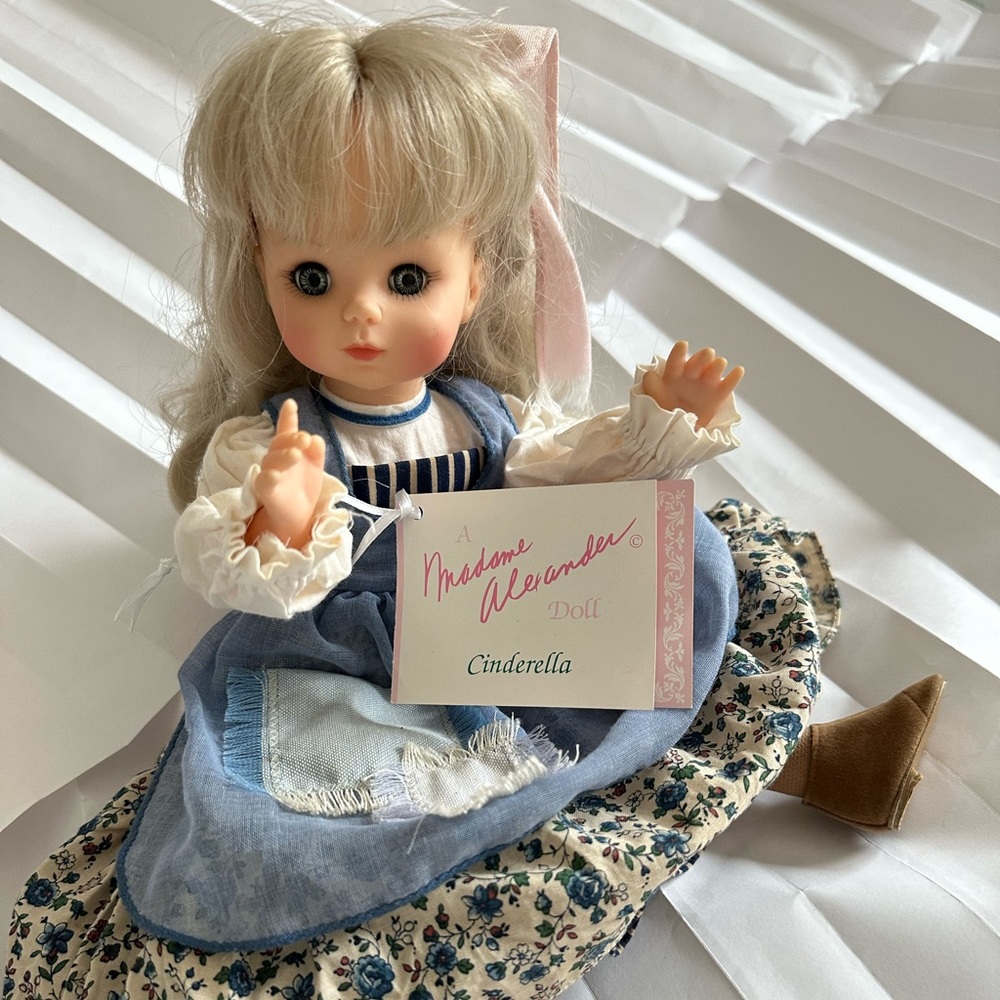 Madame Alexander Vintage Poor Cinderella Doll
